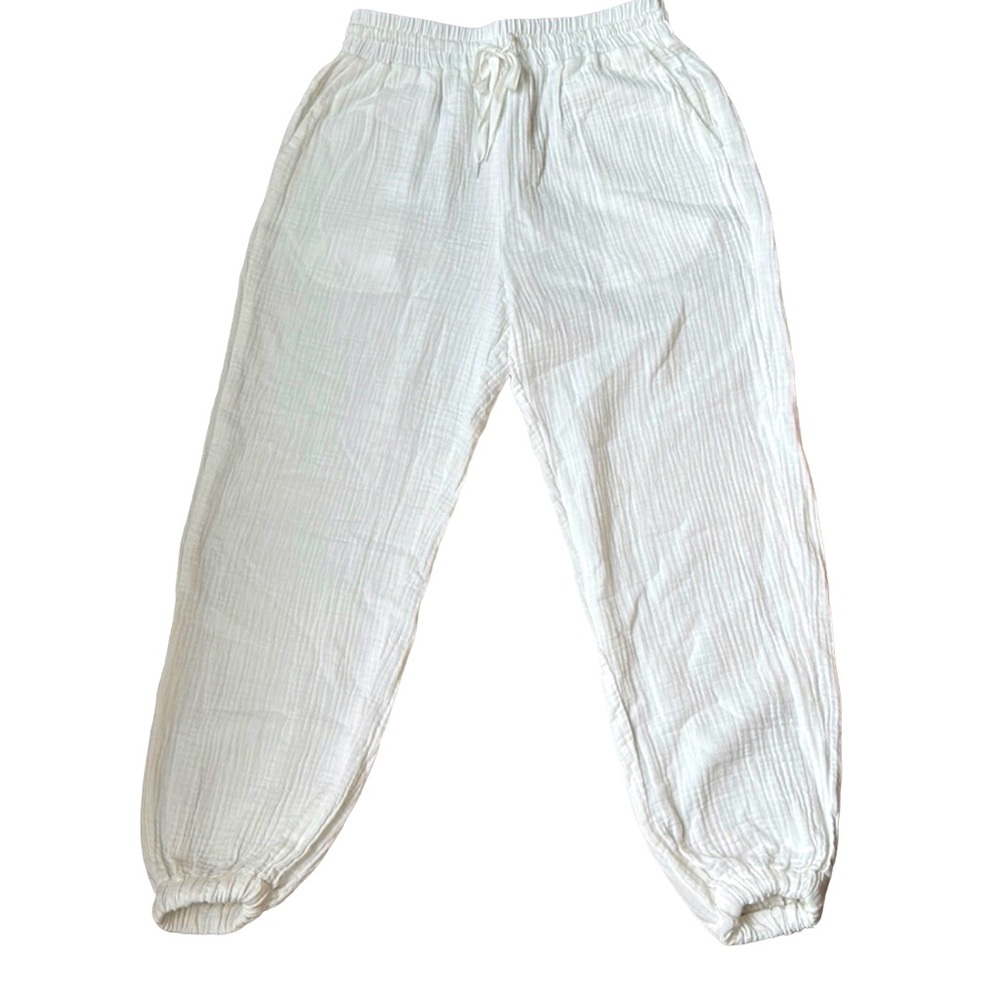 ELAN white gauze -like summer elastic waist joggers, medium, Never worn